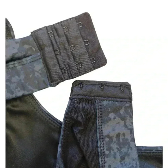 Lole Black & Grey  Adjustable Sports Bra Size Large - Picture 5 of 8